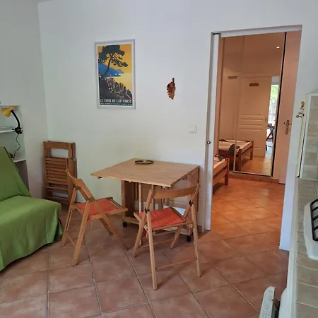 Le Clos Osteria Lägenhet *